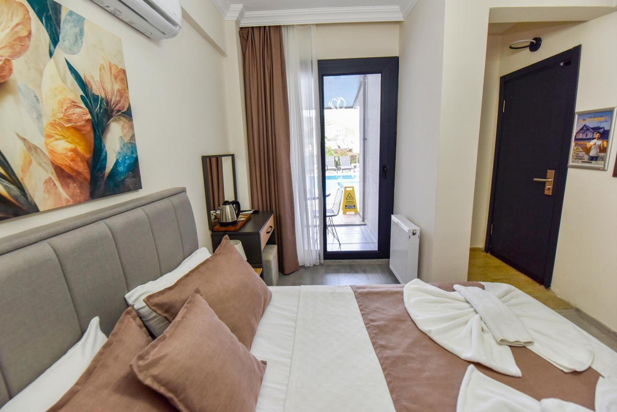 Mykonut Boutique Suites Fethiye Bagian luar foto