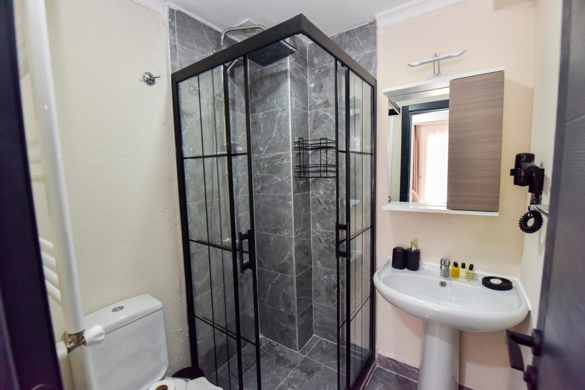 Mykonut Boutique Suites Fethiye Bagian luar foto