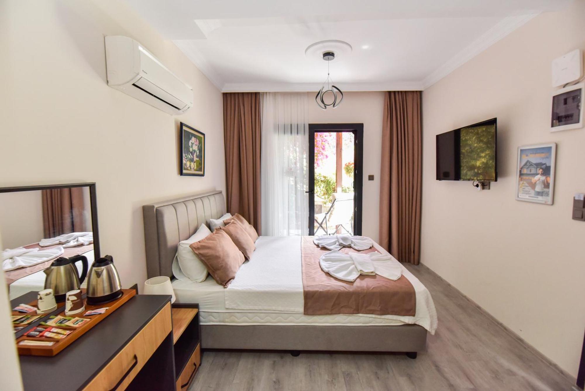 Mykonut Boutique Suites Fethiye Bagian luar foto