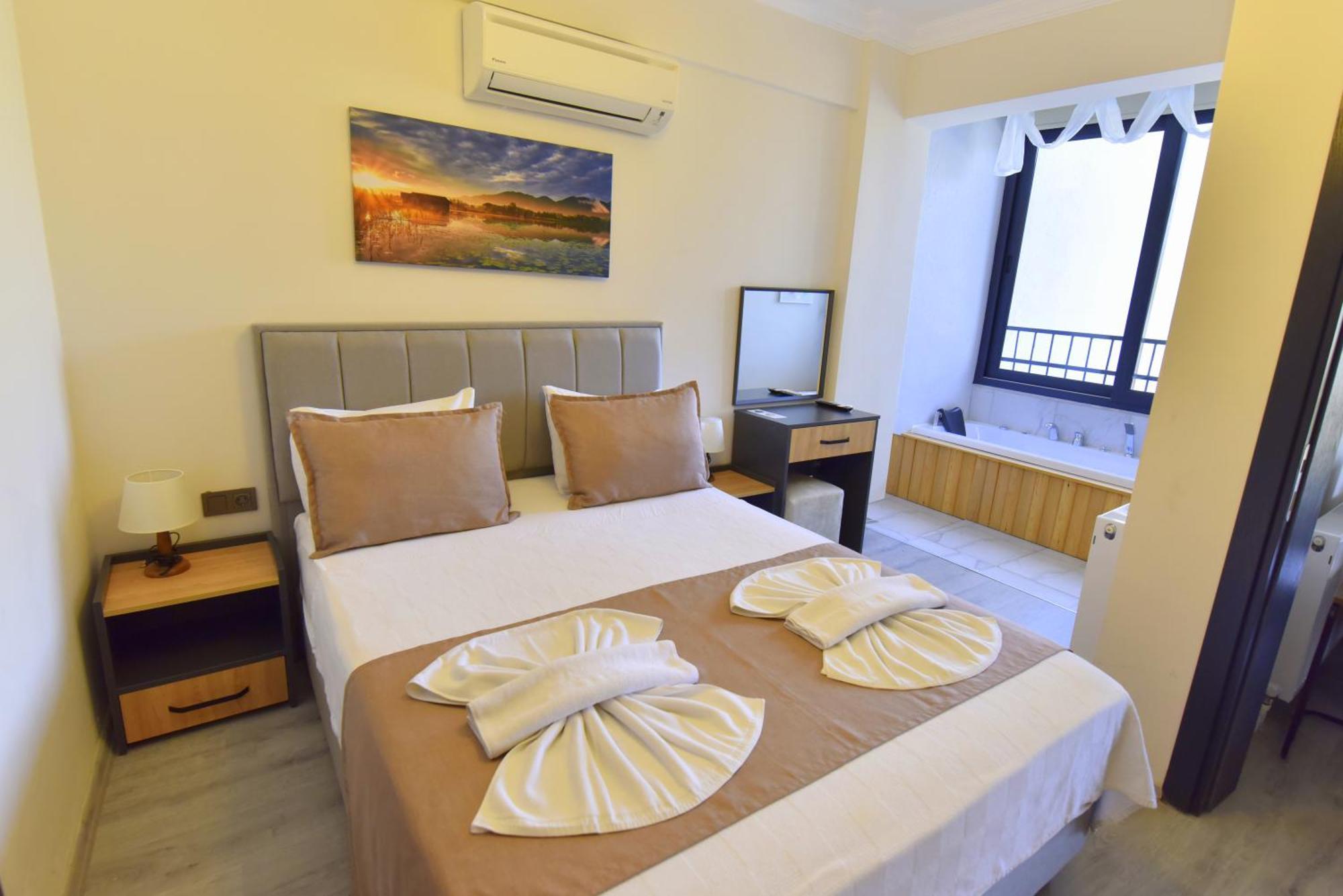 Mykonut Boutique Suites Fethiye Bagian luar foto